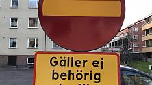 Nya skyltar vid parkeringen!
