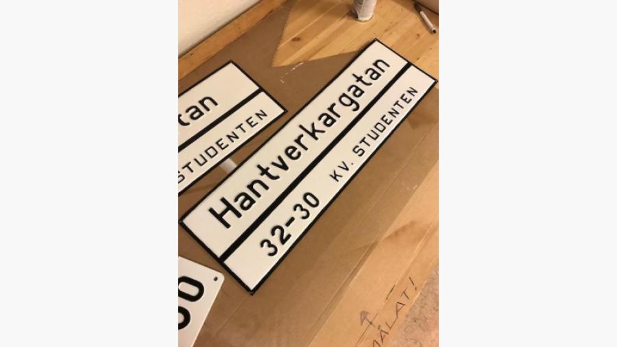 Nymålade och renoverade!
